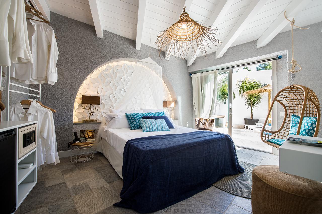 Boutique Hotel Capo Blu Santa Margherita di Pula Exteriör bild