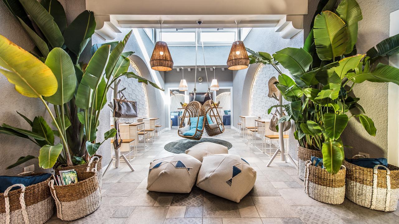 Boutique Hotel Capo Blu Santa Margherita di Pula Exteriör bild