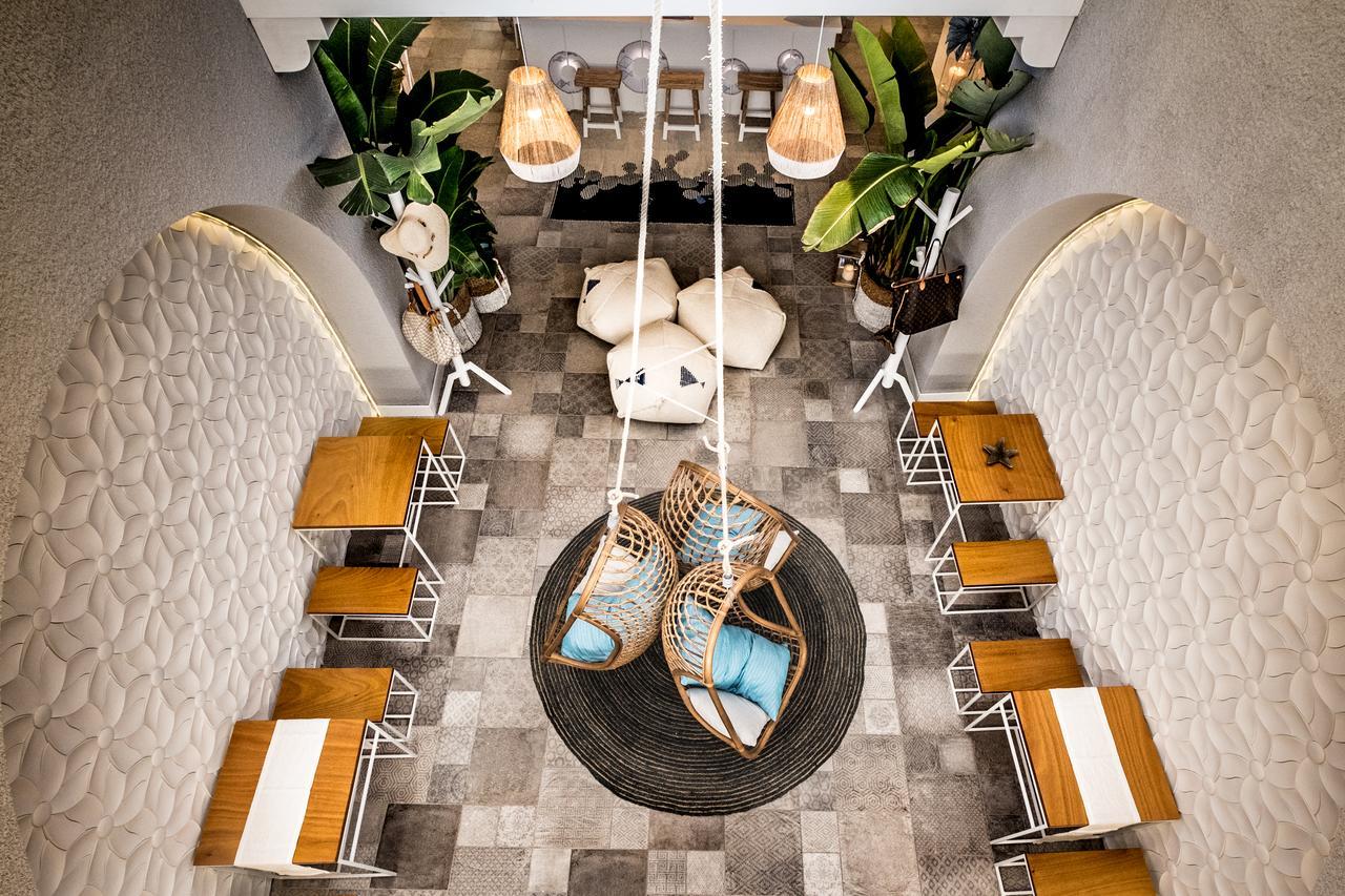 Boutique Hotel Capo Blu Santa Margherita di Pula Exteriör bild